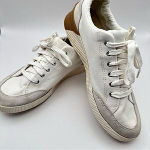Sorel Out N About Plus Lace Women’s Shoes Sneakers Size 9 White Low Top
